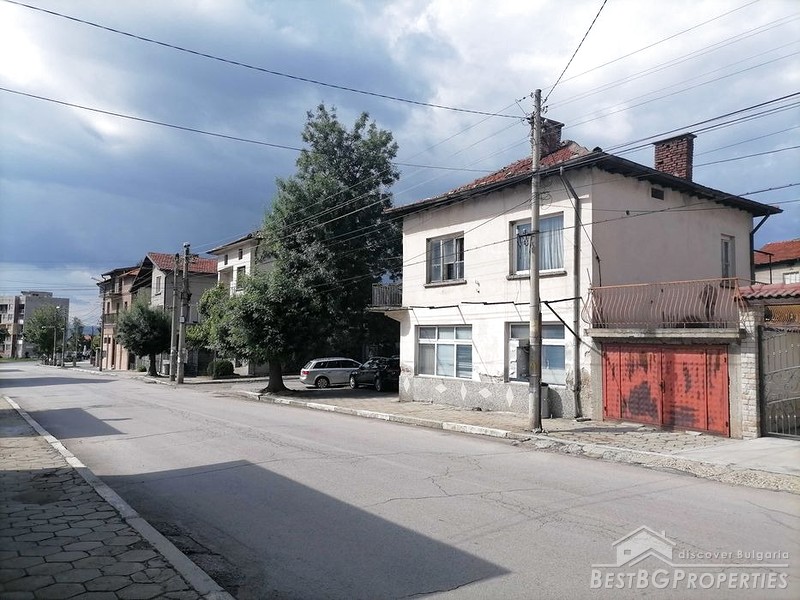 Rural property for sale near the town of Dupnitsa