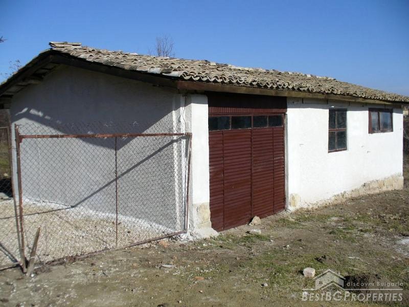 Small Cheap Rural House Near Shoumen