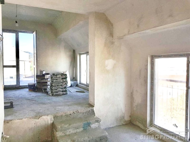 Small maisonette apartment for sale in Varna