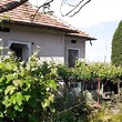 Solid house for sale with a large yard 20 minutes from Vratsa