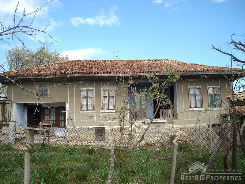 Old Stone Village House Near The Black Sea