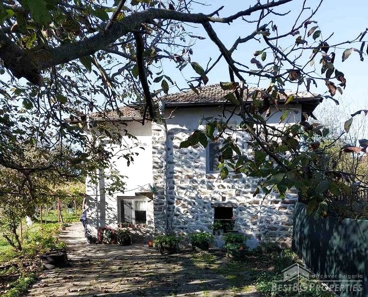 Stone house for sale close to Burgas