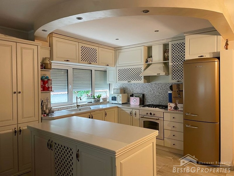 Stylish apartment with a garage for sale in Pazardzhik