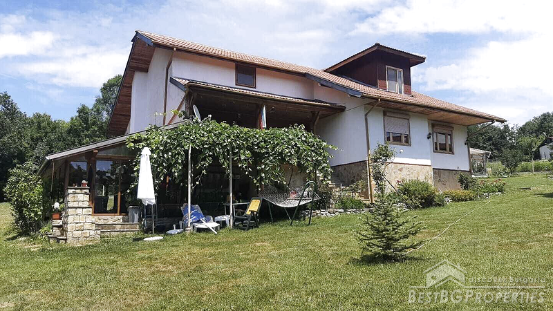 Superb property for sale in the beautiful Elena Balkan