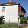Three story house for sale in the town of Loznitsa