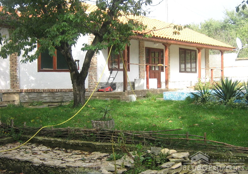 Two houses on a shared plot of land for sale near Varna