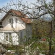 Two houses on a shared plot of land near Pernik