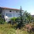 Two houses on a shared plot of land near Radomir