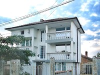 Two houses sharing a yard for sale in the town of Balgarovo