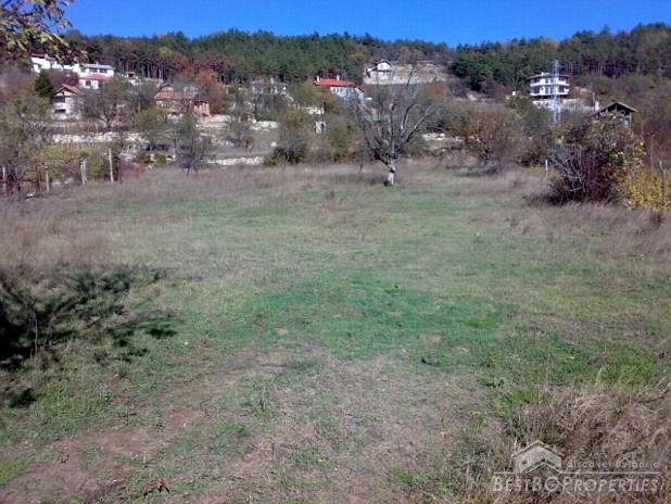 Two regulated plots of land for sale near Varna