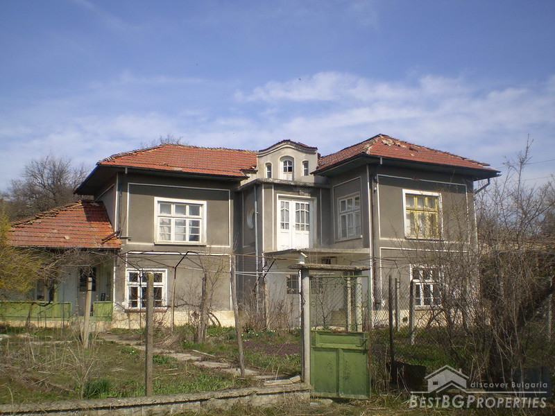 Village House With Big Yard Near Razgrad