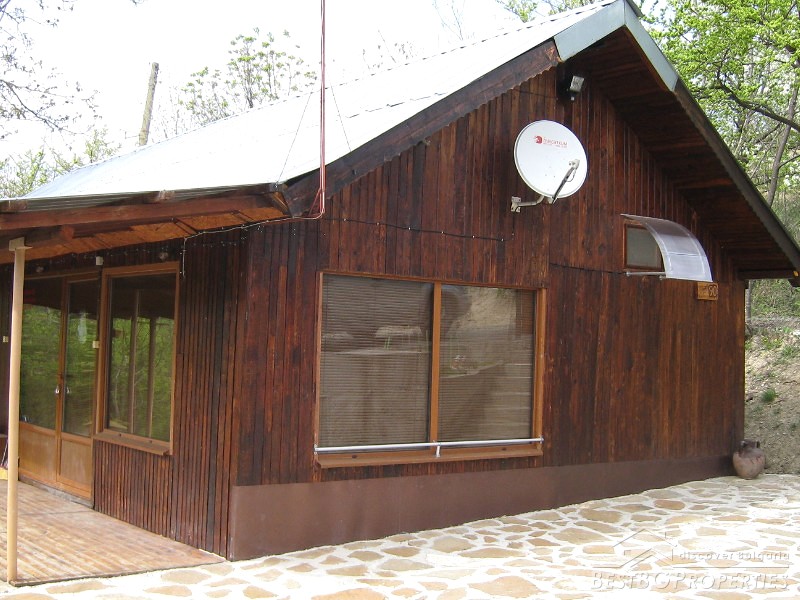 Wooden house for sale in Veliki Preslav