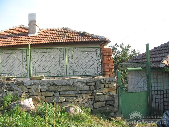 1-storey house for sale near Sredets