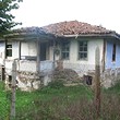 Old house for sale near Sredets