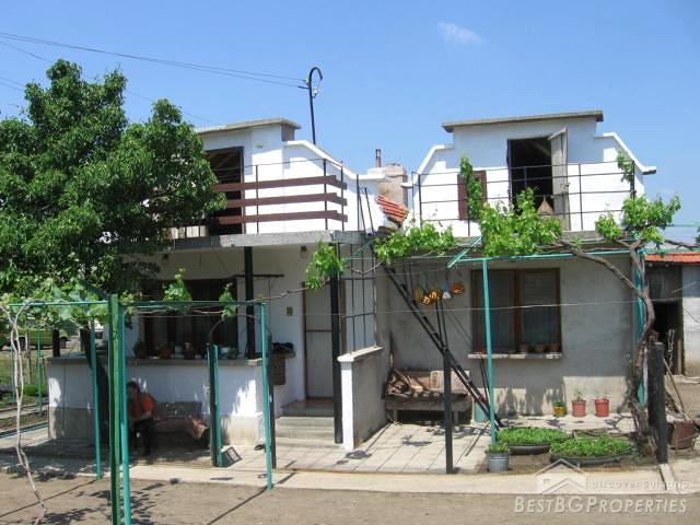 A Lovely House In The Countryside