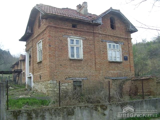 A Solid House Close To Danube