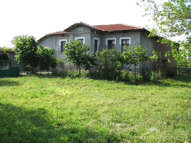 House with huge garden near Stara Zagora