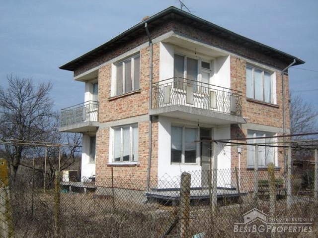 Brick Built House 20 Km From The Sea