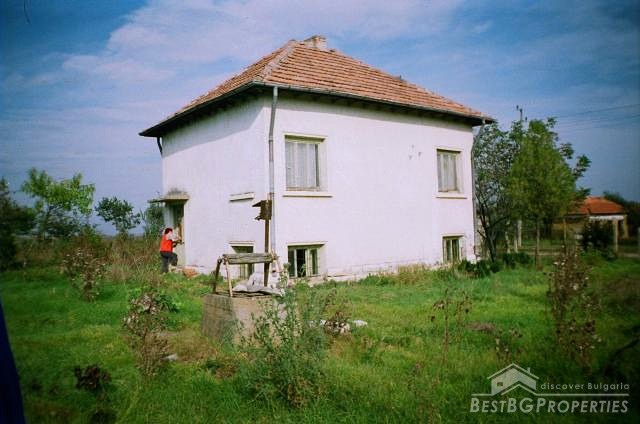 Chaep House In Good Condition