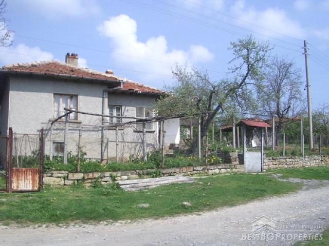 Charming Property At The Foot Of The Mountain