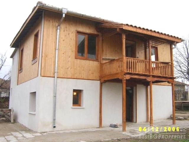 Completely Renovated House Not Far From The Sea