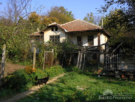 House with big garden near Elhovo
