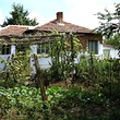 Small house for sale near Elhovo