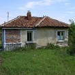 Ruined house for sale near Elhovo
