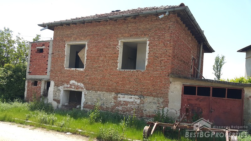 House for sale in village of Sklave near Sandanski