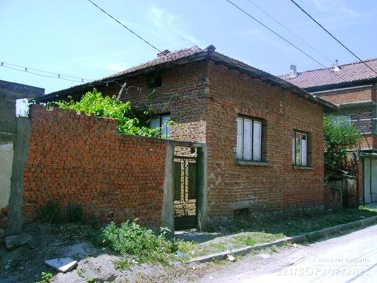 One storey house a few kilometers from Sandanki
