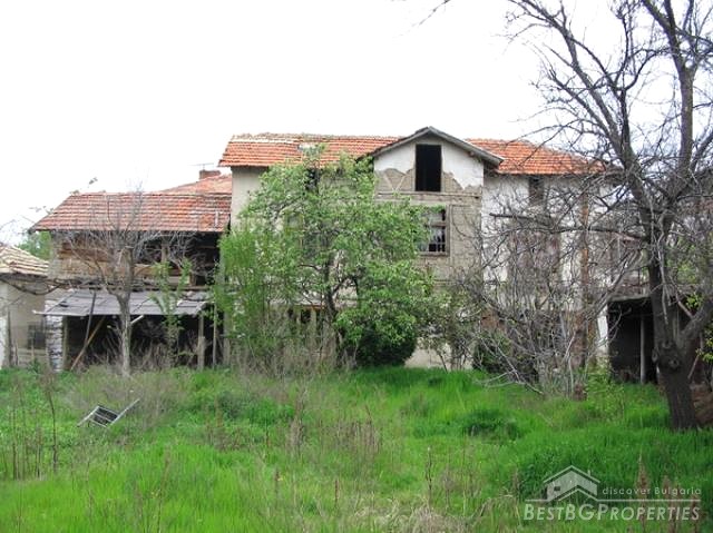 House Near Mountain And Spa Resort
