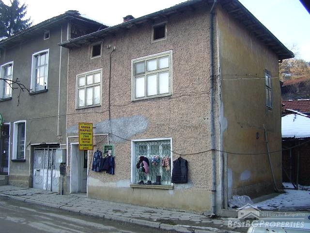 Semi-detached house near Troyan