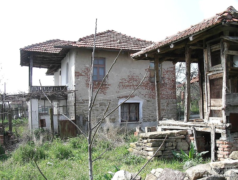 Cheap House close to Burgas 