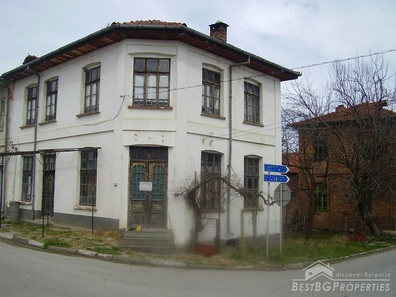 House with tavern