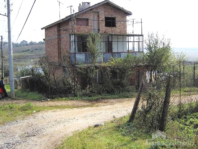 Large house for sale near Bourgas