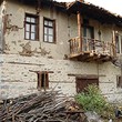 Old house with big land near Sandanski