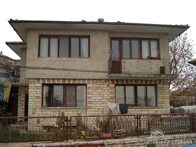 House with sea view for sale in Balchik