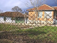 Two houses in one estate for sale near Elhovo