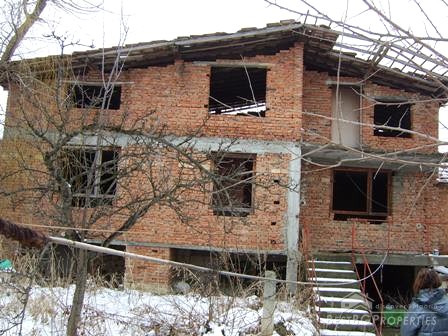 Two houses for sale in one property near Russe