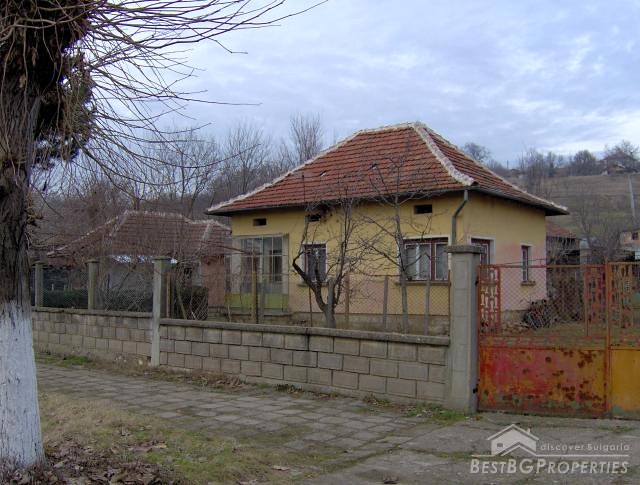 Small house for sale near Pleven