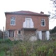 House for renovation near Sredets